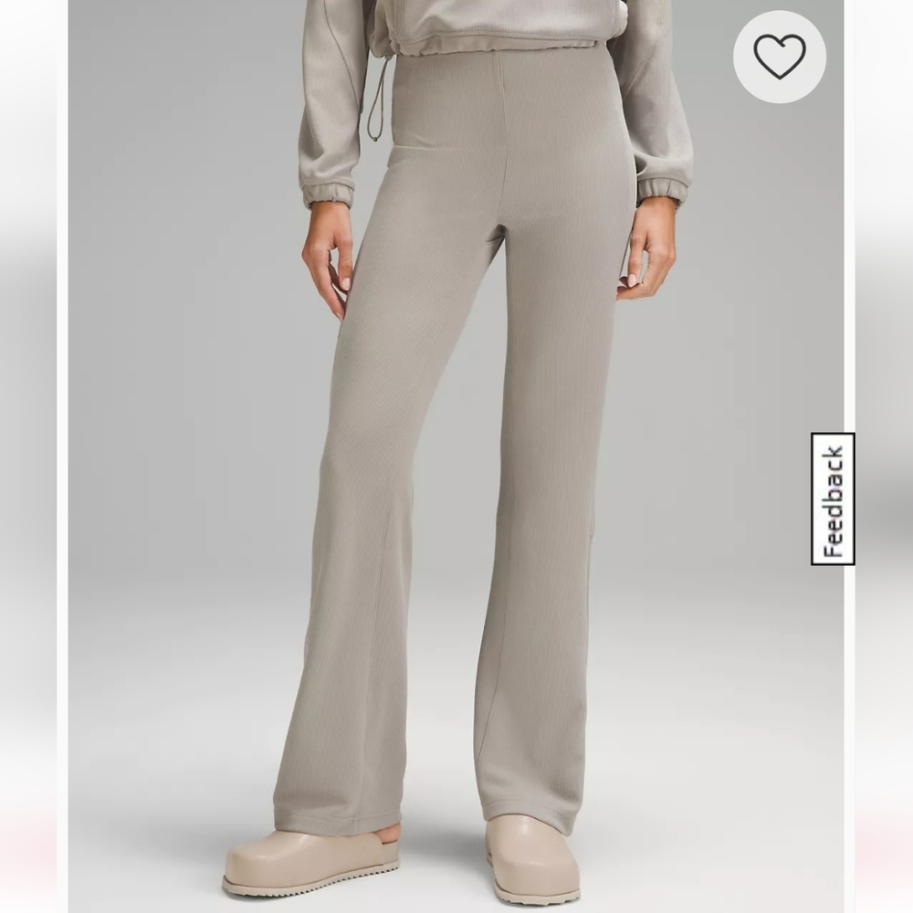 NWT lululemon Brushed Softstreme Ribbed Zip-Flared Pant 32.5" Size 8